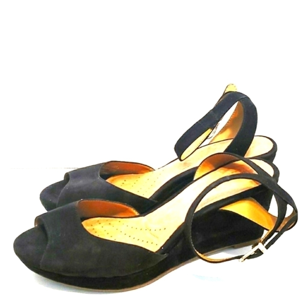 NWOT Clark 9.5 black wedge